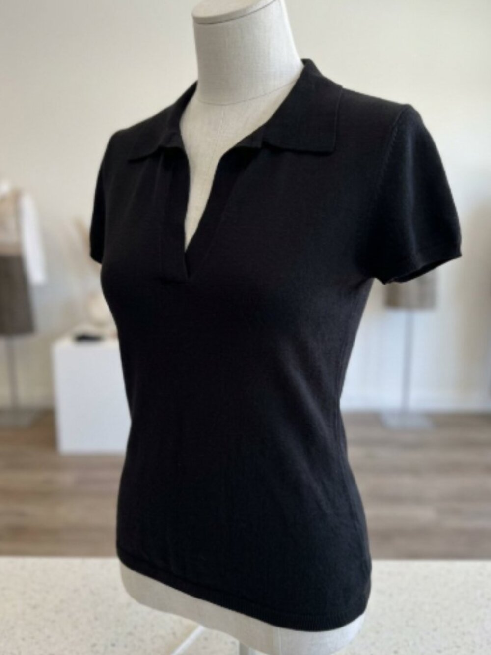 Laundry by Shelli Segal Black Short-Sleeve Fine-Knit Polo Sweater